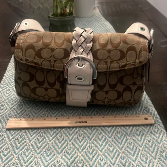 🌺Coach purse - Picture 7 of 9